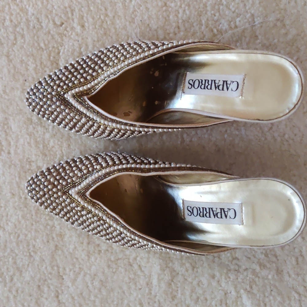 Stylish shoes